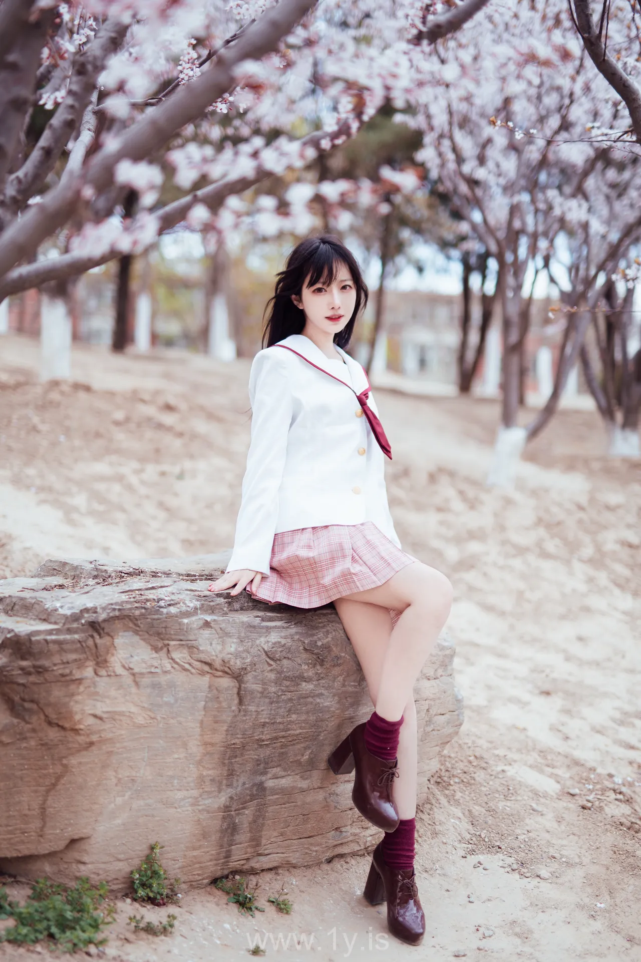 Coser@Shika小鹿鹿 NO.034 Appealing & Beautiful Chinese Hottie 樱花